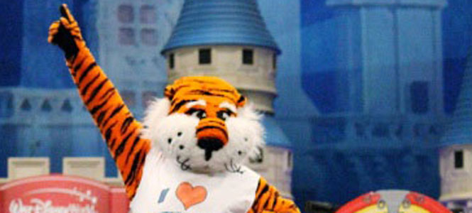 Aubie wins again