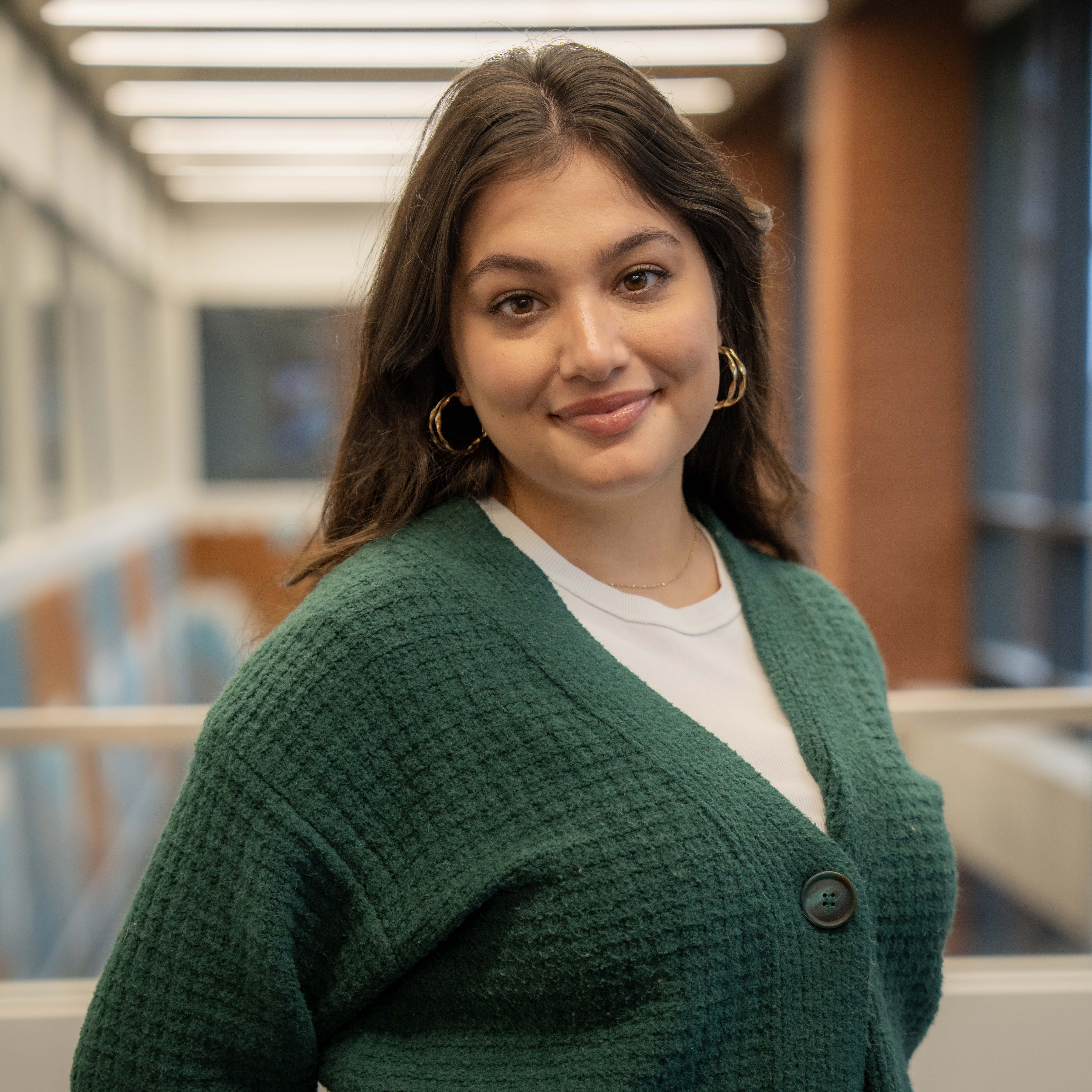 Karin Farajnejadi headshot