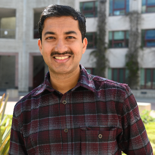 Saikat Chakraborty Thakur headshot