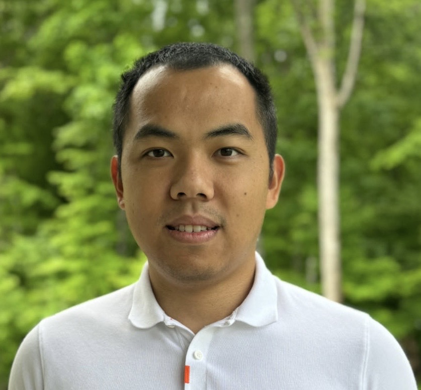 Zezhong Zhang headshot