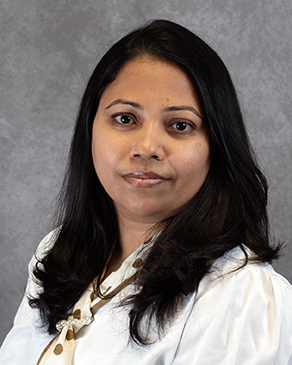 Sabrina Karim headshot